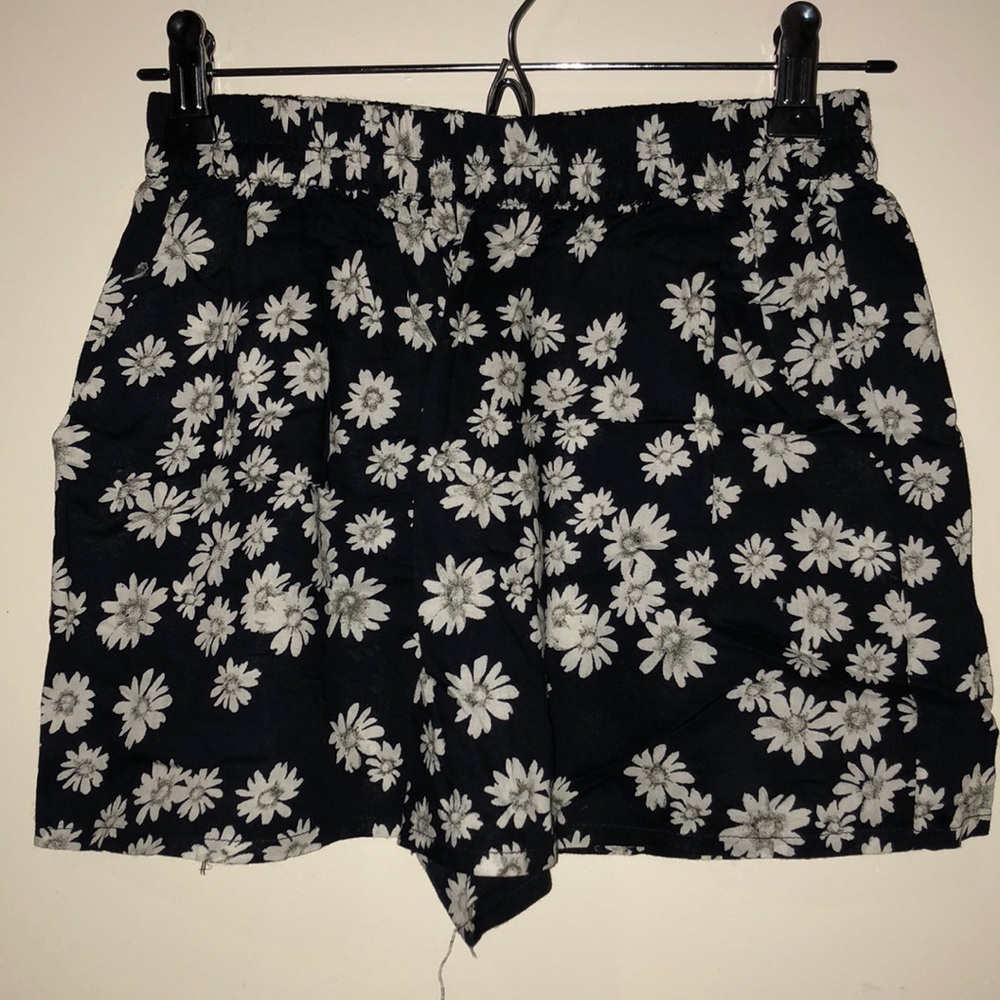 High waisted navy and white floral shorts